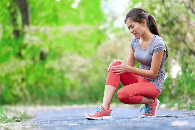 Phân biệt bệnh suy giãn tĩnh mạch với tĩnh mạch mạng nhện