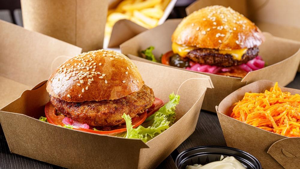 Làm cách nào để thưởng thức fast food dù bị tiểu đường?