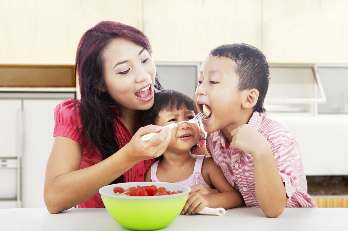 Mẹ đừng bỏ qua quy tắc ăn uống cho trẻ 1 đến 5 tuổi