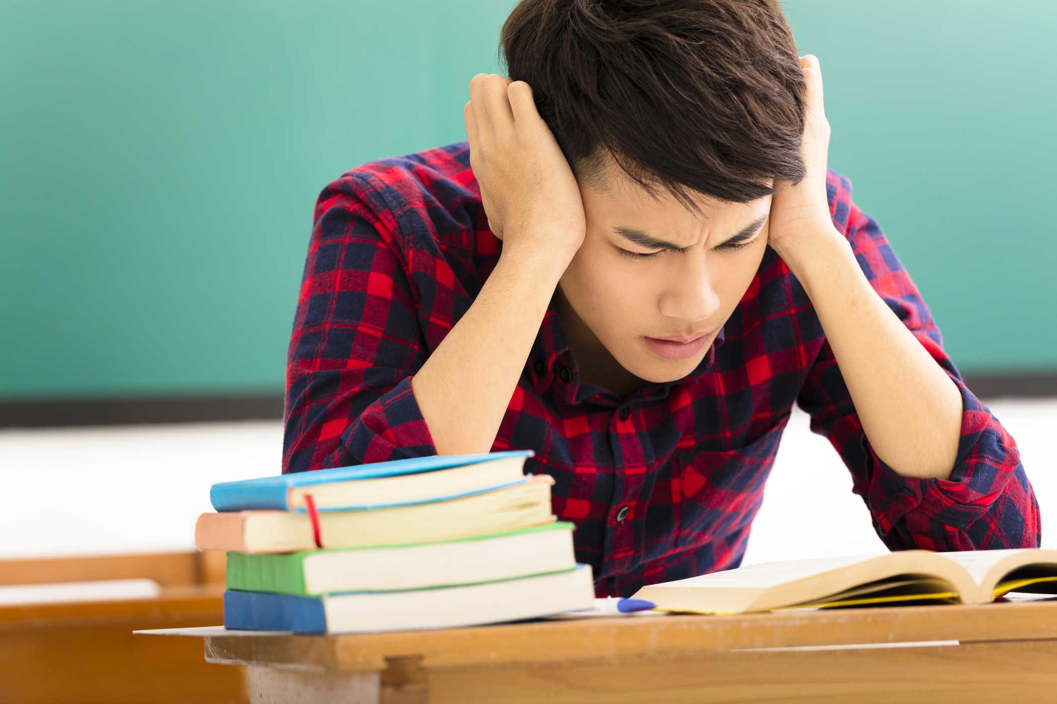 Cảnh báo nguy cơ về bệnh trầm cảm ở sinh viên