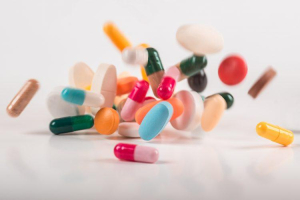 Cefixime là kháng sinh và những điều cần biết để sử dụng an toàn