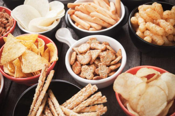 7 món ăn vặt cho bà bầu vừa dễ mua lại tốt cho sức khỏe • Hello Bacsi 7 món ăn vặt cho bà bầu vừa dễ mua lại tốt cho sức khỏe • Hello Bacsi