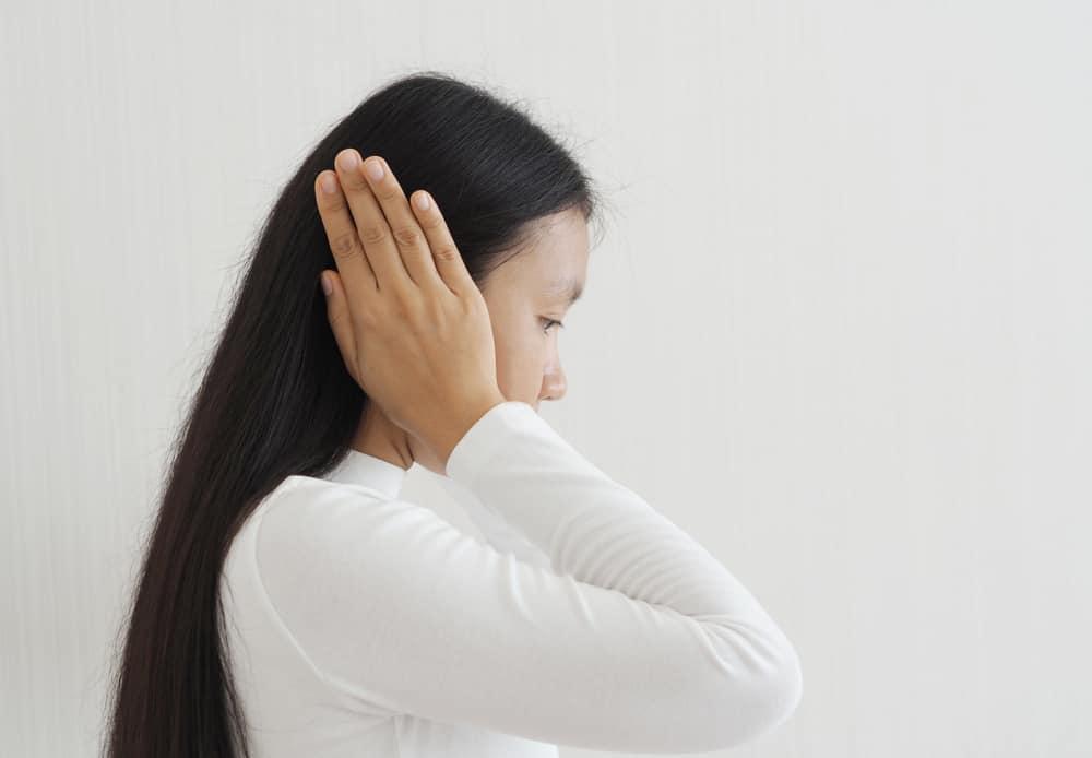 Thủng màng nhĩ nguy hiểm không? Điều trị và phòng ngừa như thế nào?