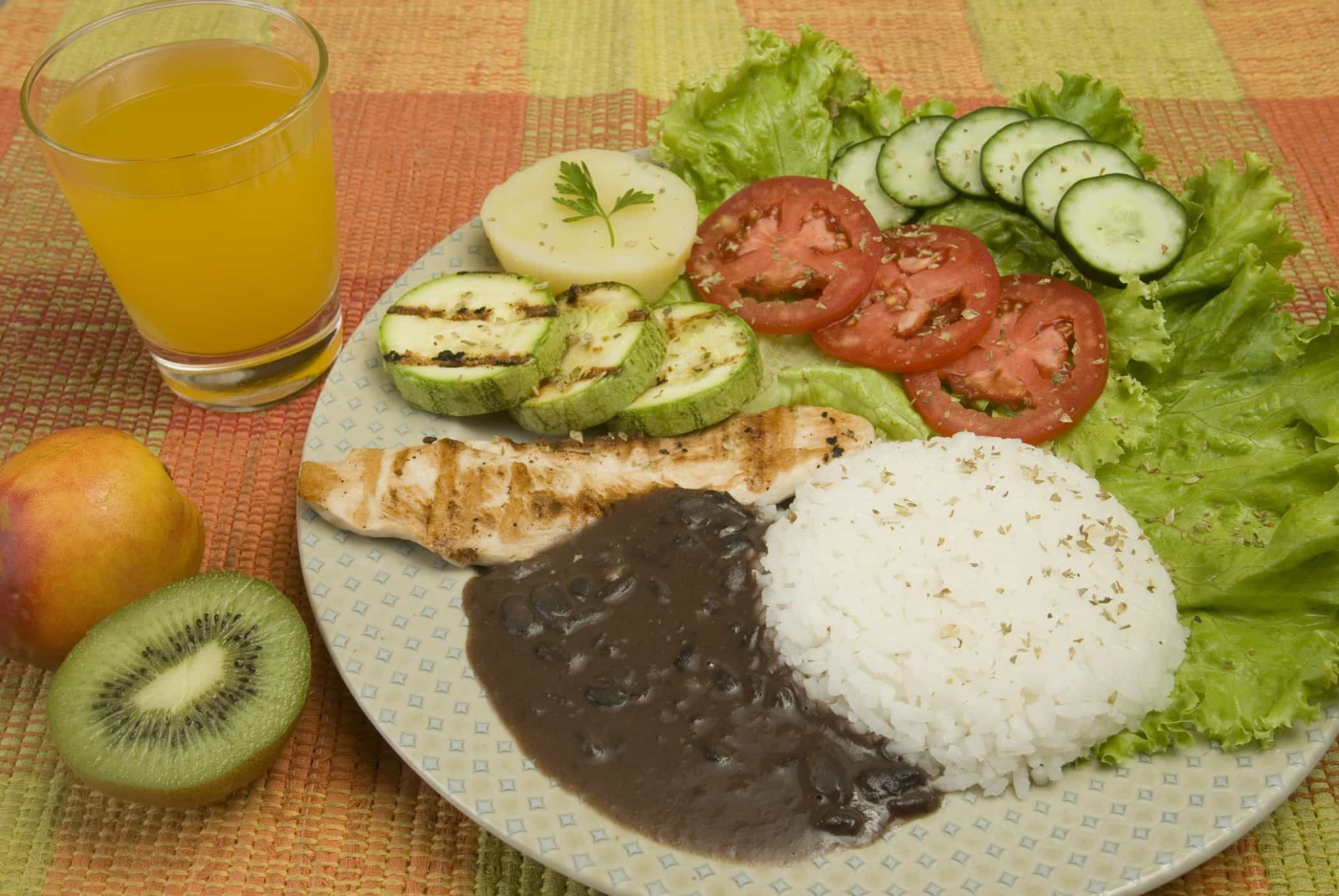 Người bệnh tiểu đường có nên ăn cơm không, ăn gì thay cơm?