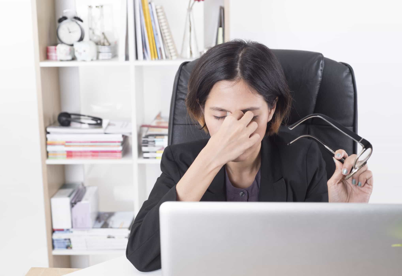 Bệnh hắc võng mạc trung tâm thanh dịch