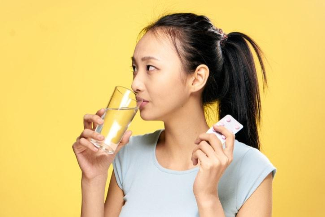 Dùng thuốc Meloxicam cần lưu ý nhiều vấn đề quan trọng