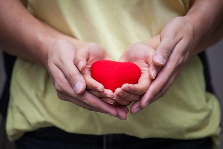 Cách phân biệt xuất huyết âm đạo với kinh nguyệt