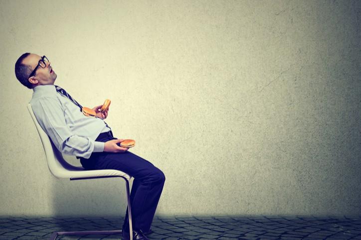 Buồn ngủ sau khi ăn: Chuyện bình thường!