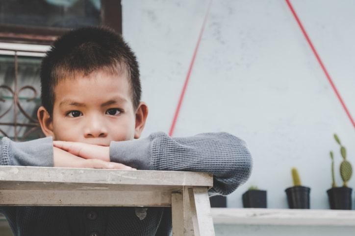 Rối loạn tâm lý ở trẻ em, bố mẹ đừng xem thường!