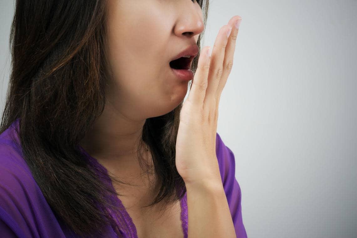 Hôi miệng: Bạn hãy áp dụng ngay các biện pháp sau để có hơi thở thơm mát