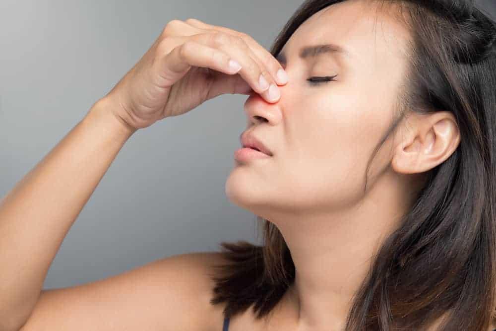 viêm xoang gây hôi miệng