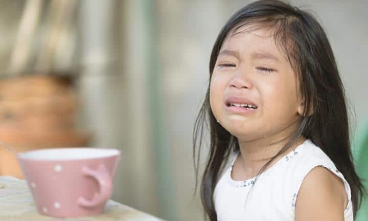 Đâu là những nguyên nhân khiến bé không chịu ăn?