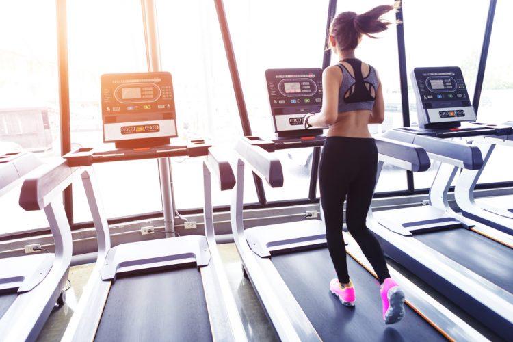 bài tập cardio trong phòng gym