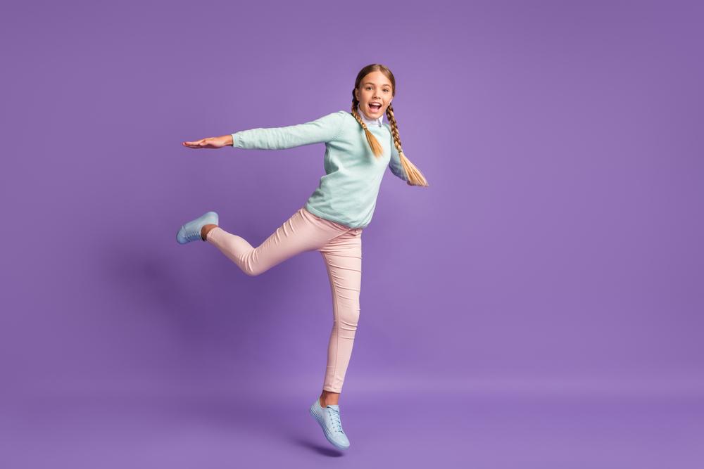 Rạn da tuổi dậy thì có tự hết được không? Nguyên nhân và cách trị ra sao?