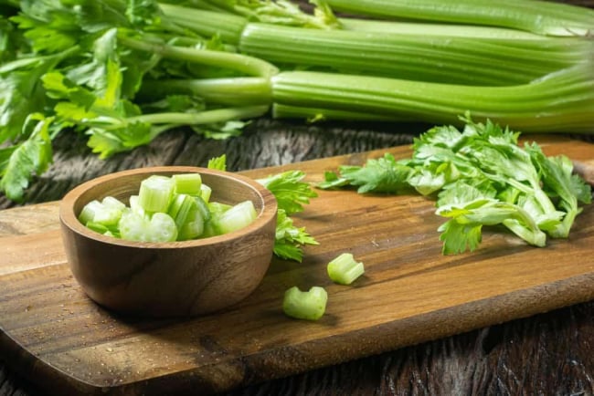 Tác dụng của rau cần tây: Vừa ngừa ung thư vừa chữa được 9 bệnh khác