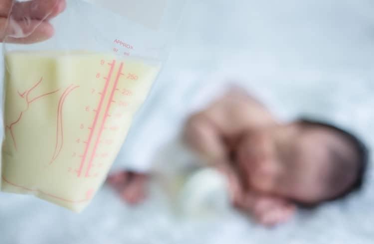 Cách bảo quản sữa mẹ đúng chuẩn, khoa học và những lưu ý cần nhớ