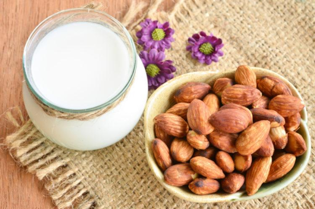 Tác dụng của hạt hạnh nhân đối với sức khỏe của trẻ