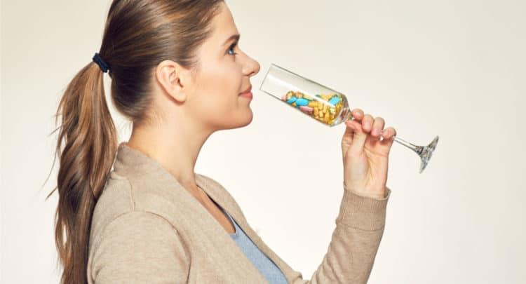 4 điều bạn nên tránh khi dùng kháng sinh