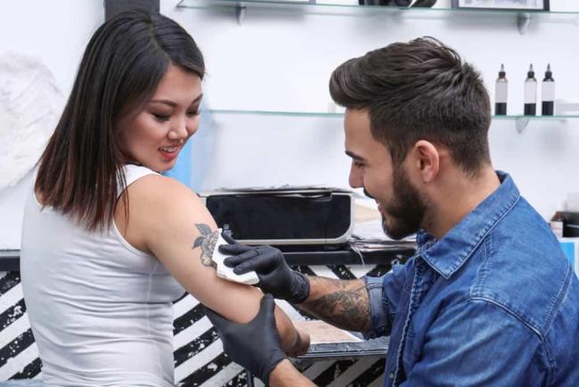 9 vấn đề thường gặp khi xăm hình và cách khắc phục hiệu quả