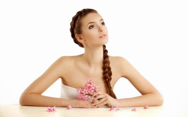 Đau nhũ hoa là hiện tượng gì và có nguy hiểm không?