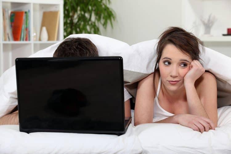 nghiện phim sex