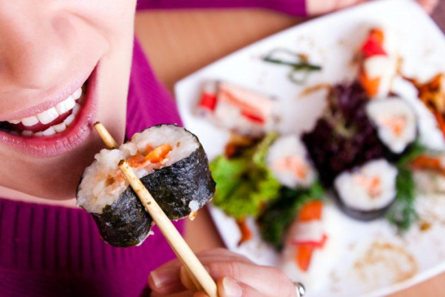 Ăn sushi khi cho con bú an toàn để bảo đảm dinh dưỡng cho bạn