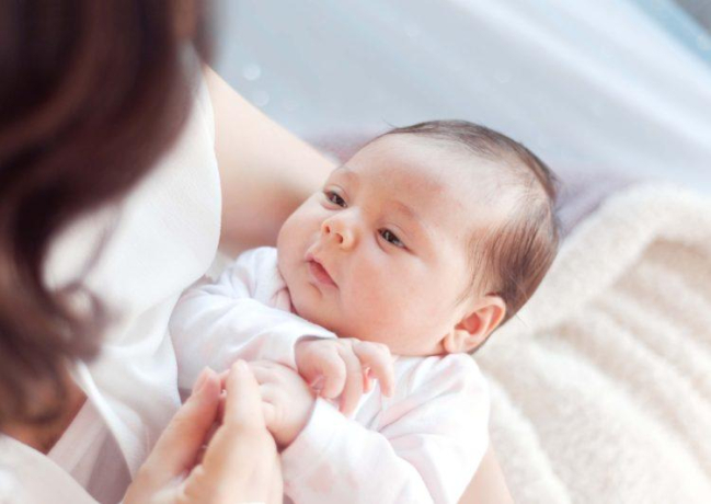 9 lưu ý chăm sóc trẻ sinh non đúng cách