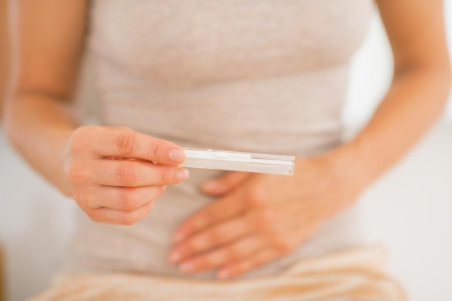 Bác sĩ sản khoa giải đáp: Quan hệ sau ngày đèn đỏ có thai không?