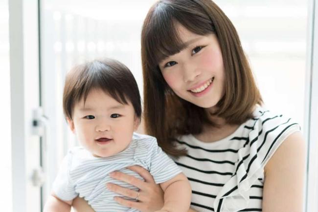 5+ nguyên nhân khiến trẻ nổi mẩn quanh miệng và cách xử lý