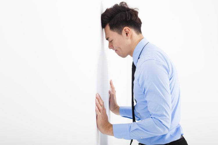 8 điều khiến bạn làm tổn thương lòng tự tôn của đàn ông