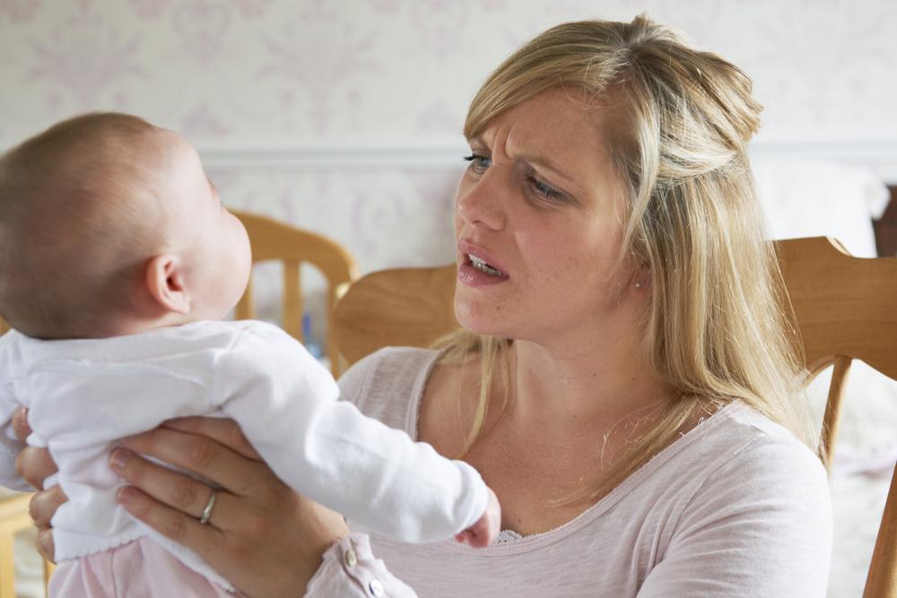 Hội chứng rung lắc ở trẻ nguy hiểm ra sao? Dấu hiệu, nguyên nhân, cách sơ cứu