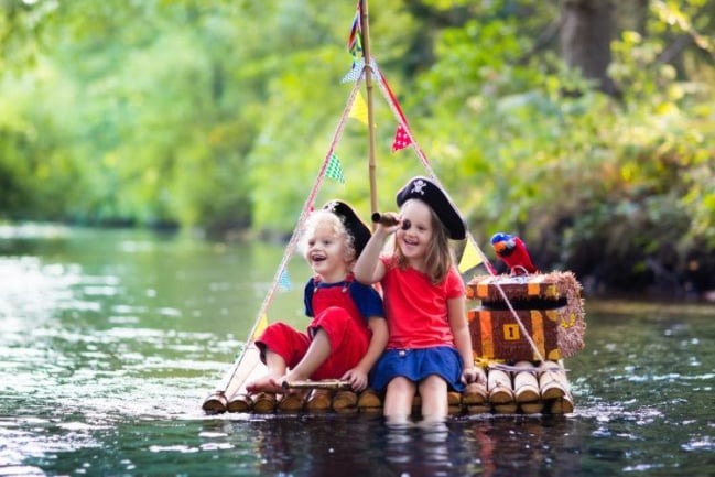 Não bộ bé gái phát triển nhanh hơn bé trai đến 10 năm