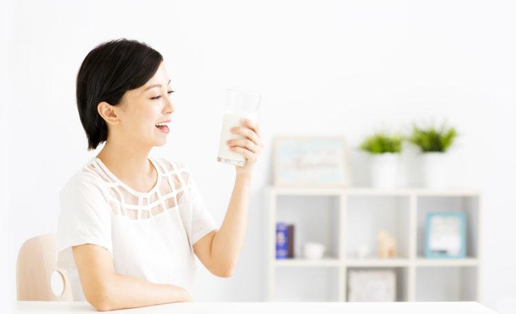 Cách làm 5 loại sữa tăng cân cho người gầy ngay tại nhà