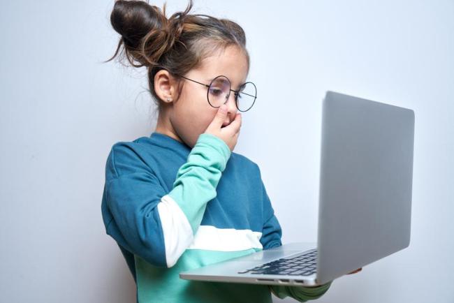 Trẻ em thủ dâm có sao không? Xử trí như thế nào để tinh tế và hiệu quả?