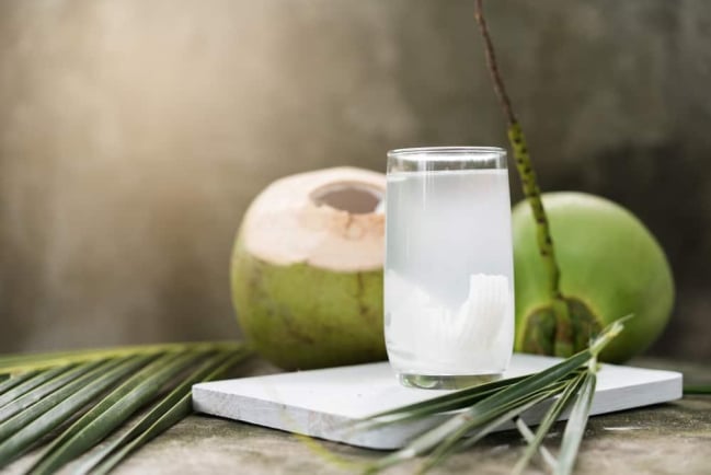 Khám phá 10 công dụng của nước dừa đối với sức khỏe!
