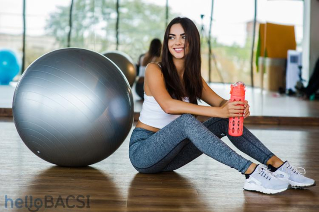 10 bài tập giảm mỡ bụng sau sinh tại nhà giúp bạn nhanh lấy lại vóc dáng
