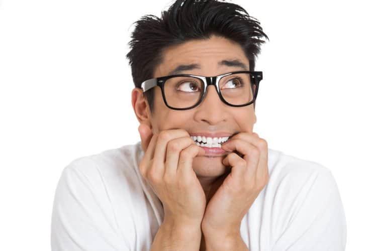 Vì sao tôi bị ngứa đầu dương vật? Làm sao để khắc phục cơn ngứa?