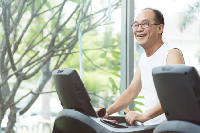 Hướng dẫn và lưu ý phải biết khi tập thể dục sau tuổi 50