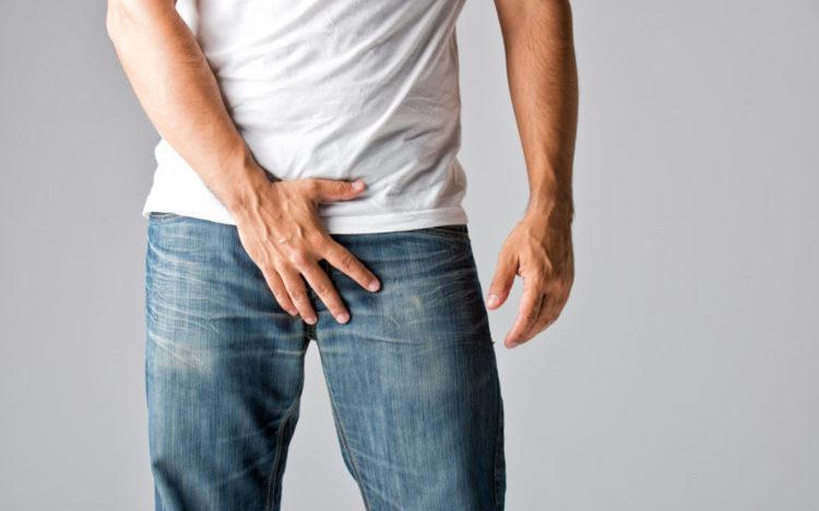 Bệnh lậu ở nam: Triệu chứng là gì? Cách điều trị ra sao?