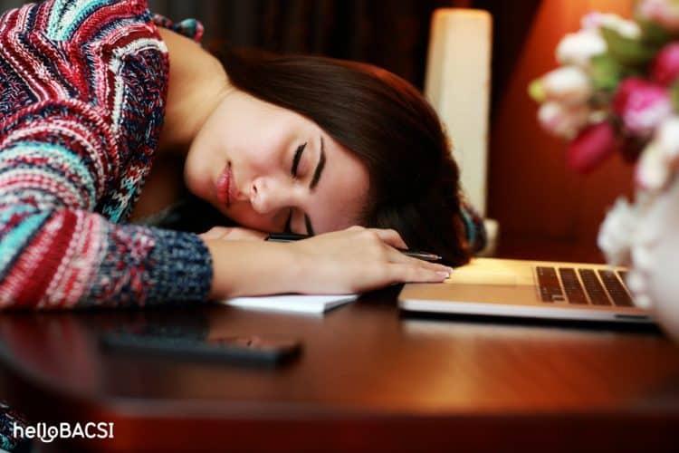10 lý do tại sao bạn cảm thấy mệt mỏi cả ngày