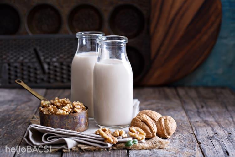 Sữa óc chó cho bà bầu có tốt cho thai kỳ? Mẹ cần lưu ý điều gì khi uống?