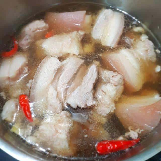 Thịt kho tàu: món ăn quen thuộc của người Việt Thịt kho tàu: món ăn quen thuộc của người Việt