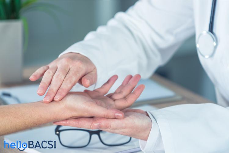 Bạn biết gì về đau cổ tay bên trụ?