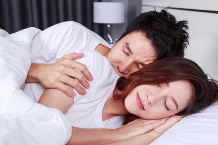 dương vật nổi mụn đỏ