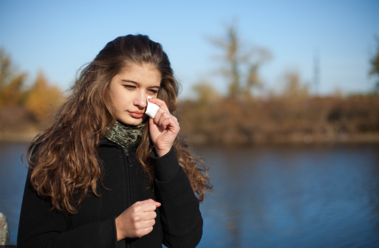 Khóc có tác dụng gì? 10 lợi ích tuyệt vời của việc khóc