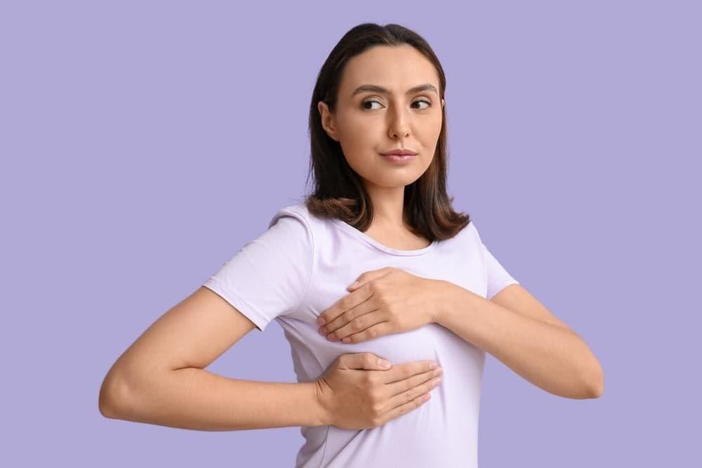 Mách mẹ bỉm các cách tiêu sữa nhanh khi cai sữa