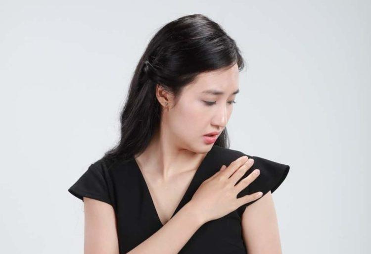 4 sai lầm trong cách trị gàu khiến da đầu bị gàu dai dẳng không dứt