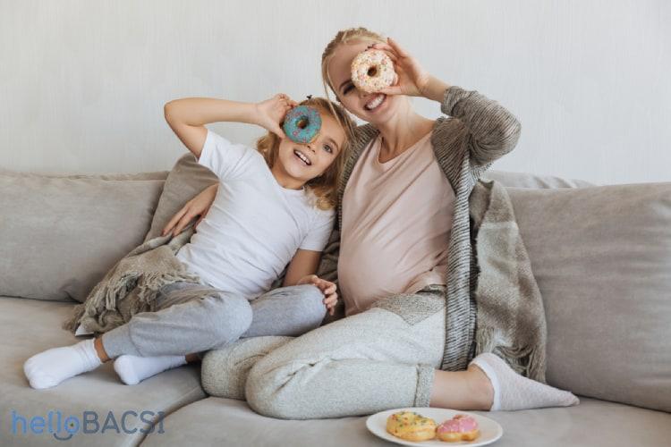 Mắt bị khô khi mang thai: Thủ phạm và cách cải thiện