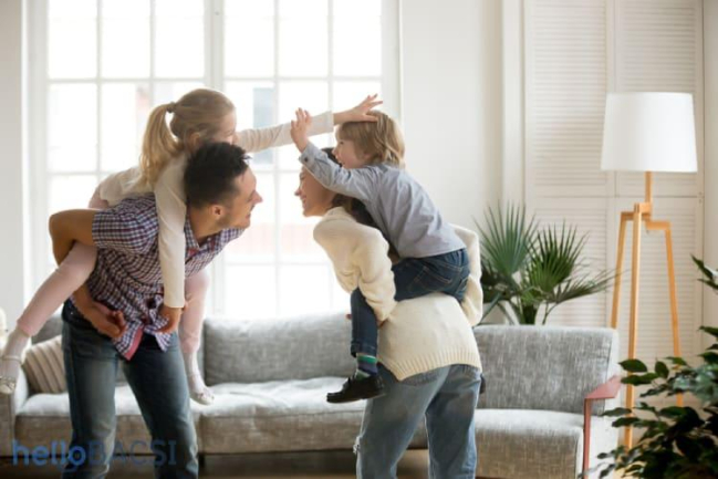 Làm thế nào để trẻ yêu thương anh chị em của mình?