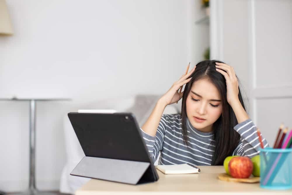 Nguyên Nhân khiến kinh nguyệt không đều